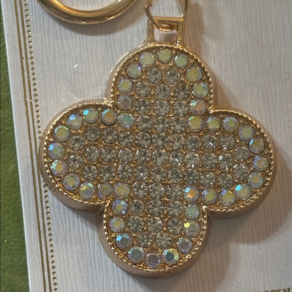 Crystal & Gold Clover Keychain/Bag Charm - Picture 2 of 2